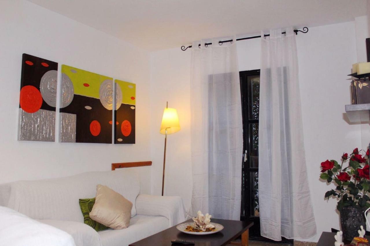 Apartamento Patios De San Lorenzo Cordoba Dış mekan fotoğraf